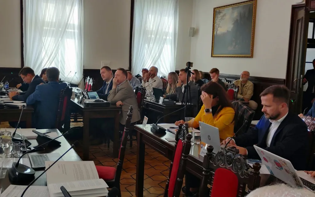 sala sesyjna w ratuszu