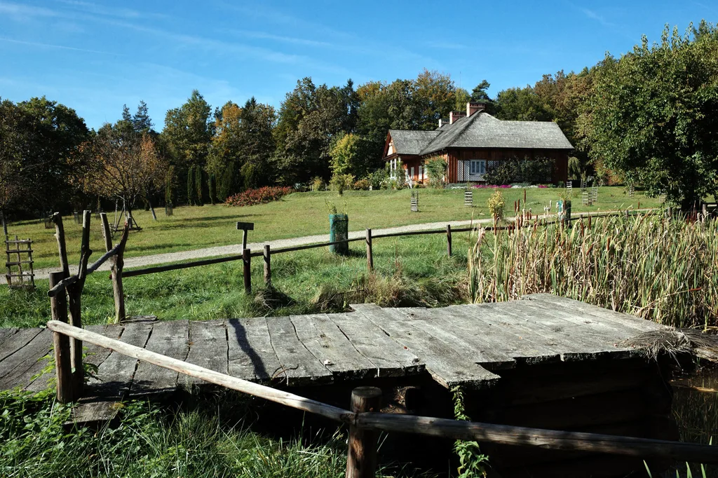 Zespół dworski w skansenie w Sanoku