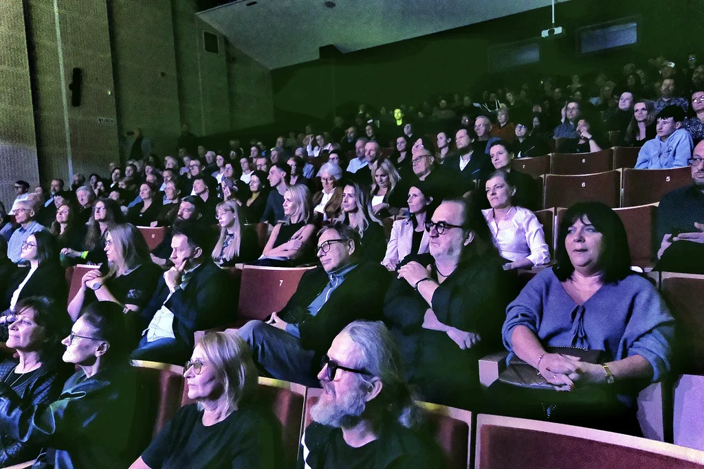 Publiczność na koncercie w Miejskim Domu Kultury w Łańcucie
