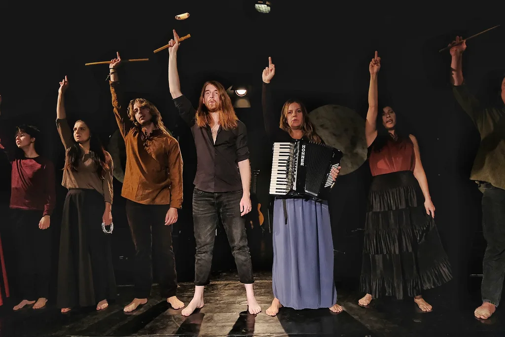 "Ghost Dance" - spektakl Teatru Brama z Goleniowa