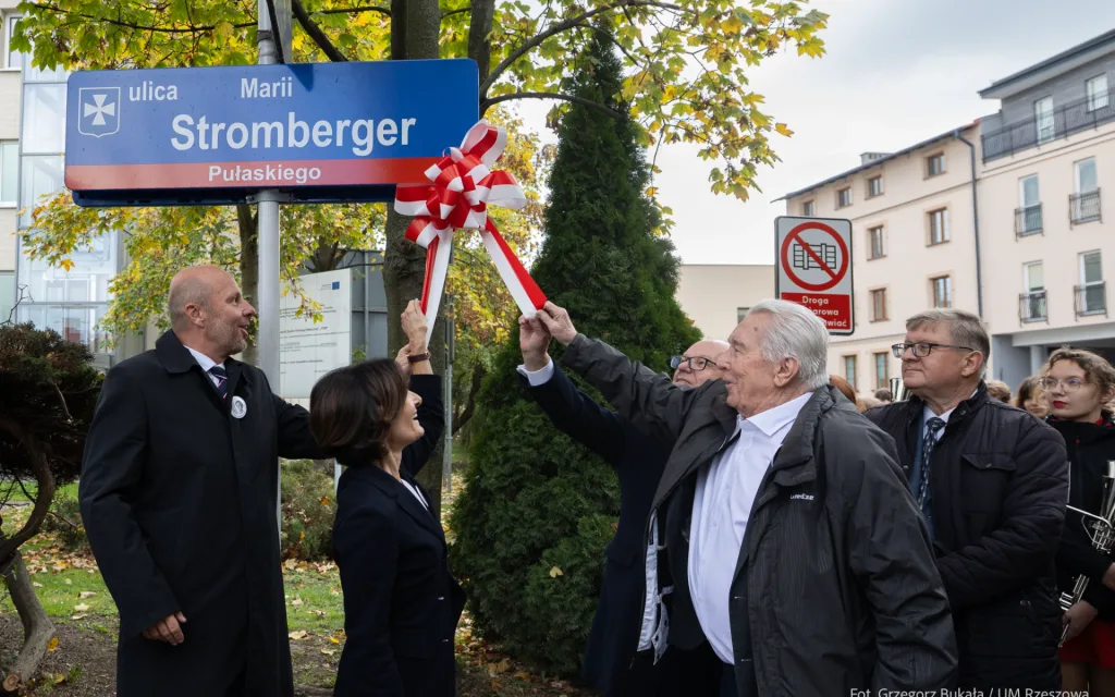 Uroczystość nadania imienia Marii Stromberger ulicy na osiedlu Pułaskiego w Rzeszowie