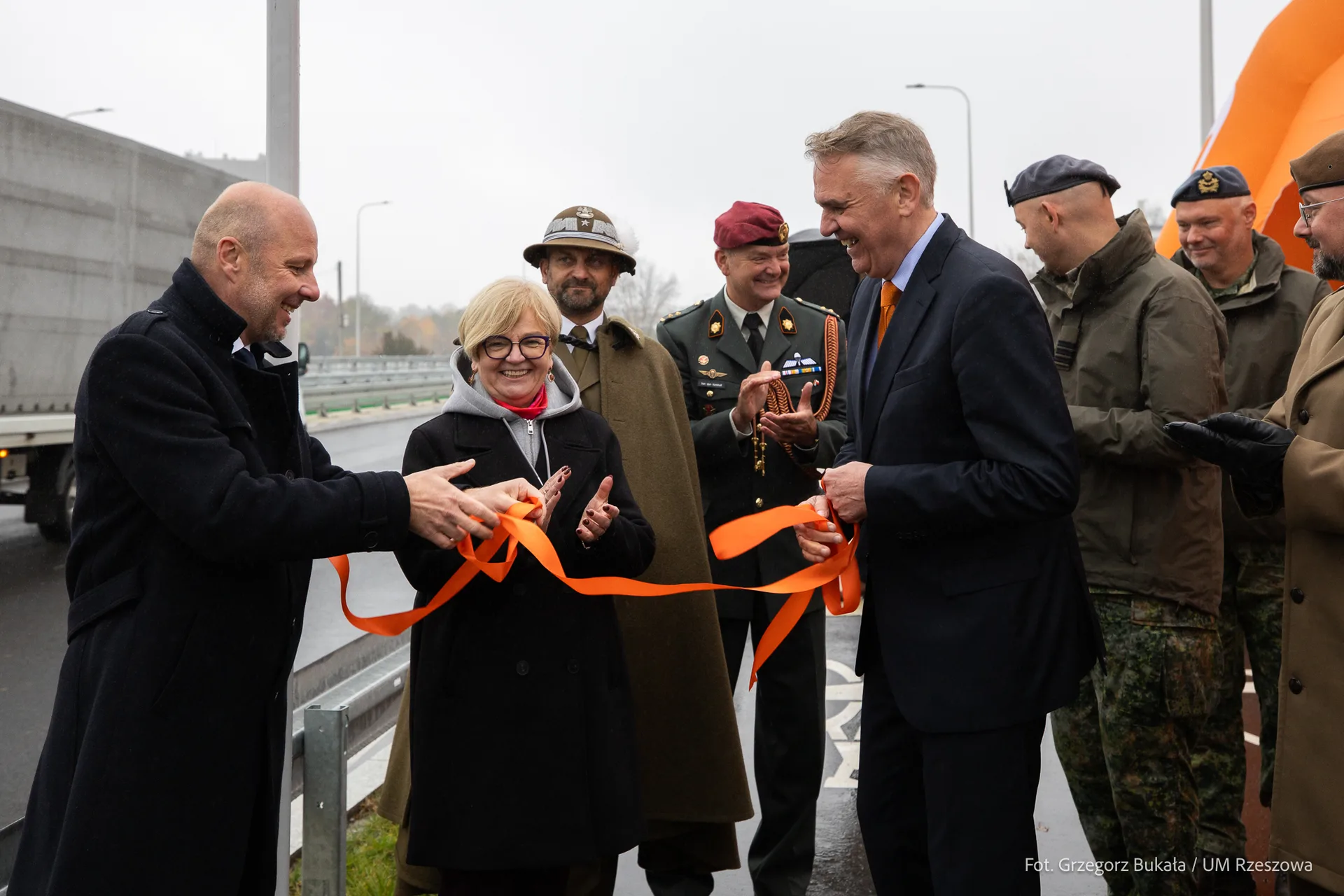 ulica generala maczka odsloniecie tablicy