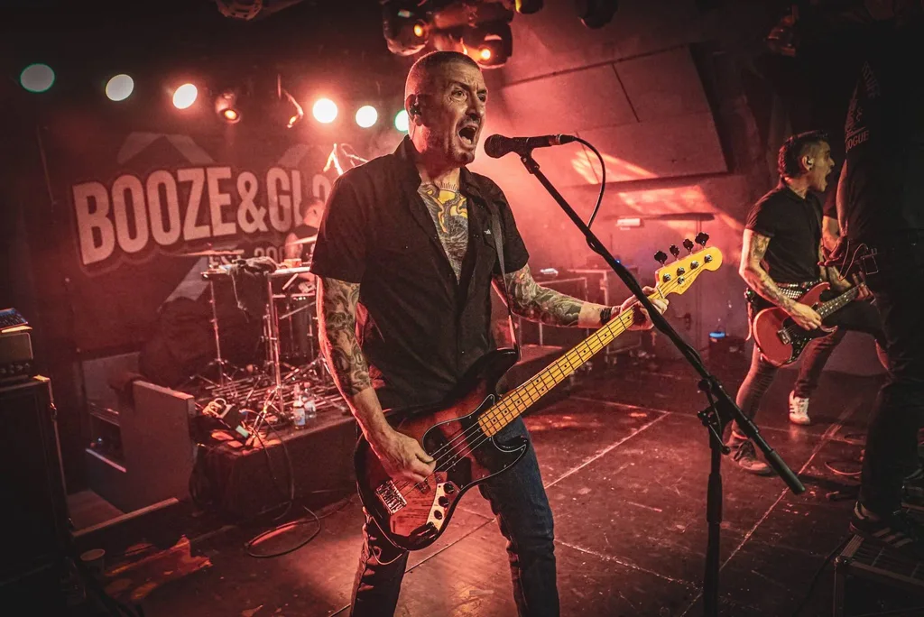 Zespół Booze & Glory podczas koncertu